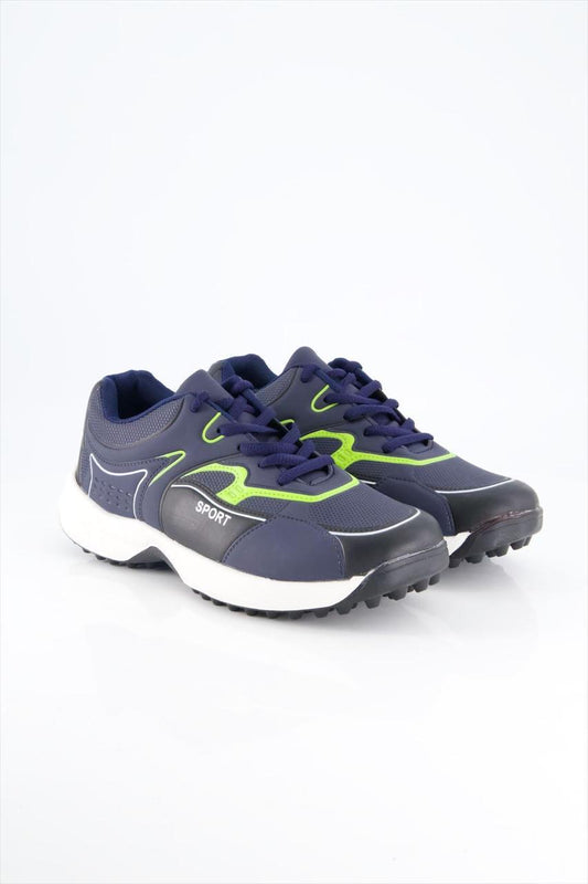 Men classics sports shoes by Muhammad Tuaha