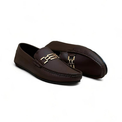Men relax formal shoes
