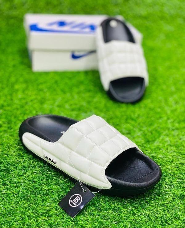 Classic men slippers